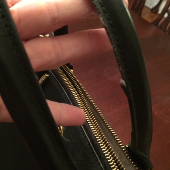 Tory Burch Black Saffiano leather tote - Picture 3 of 7